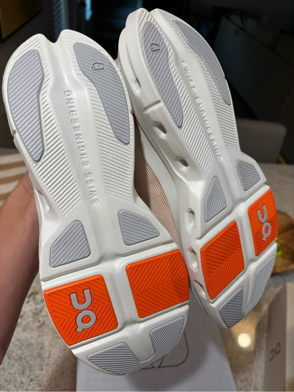 On Cloudpulse Next ‘Ice Flame’ Men’s Size 8 White Running Shoes NEW! 3MF30602196